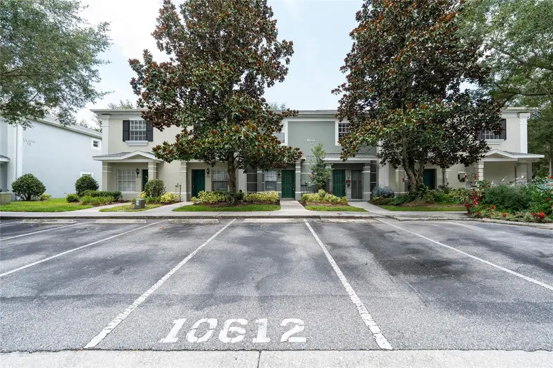 10612 Savannah Wood Dr #86, FL