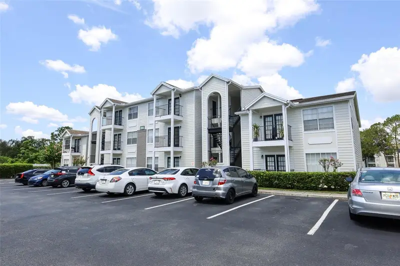 2550 N Alafaya Trl #4202, FL