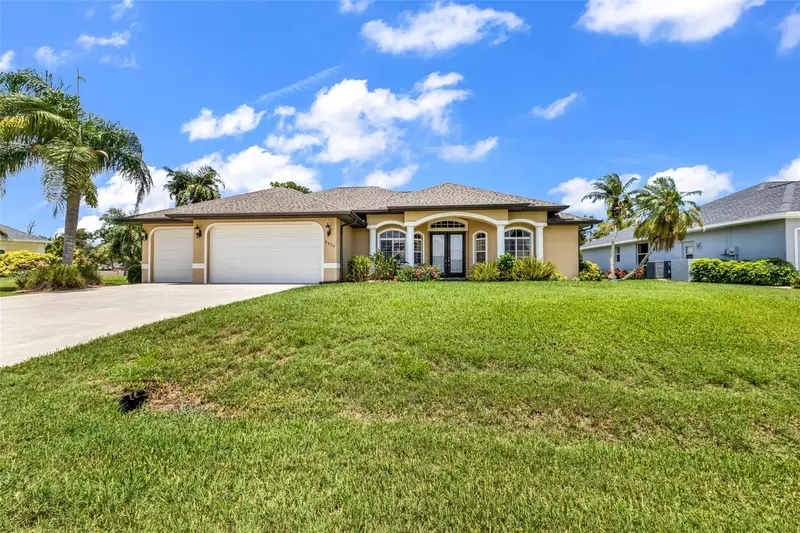 2430 Pebble Creek Pl, FL