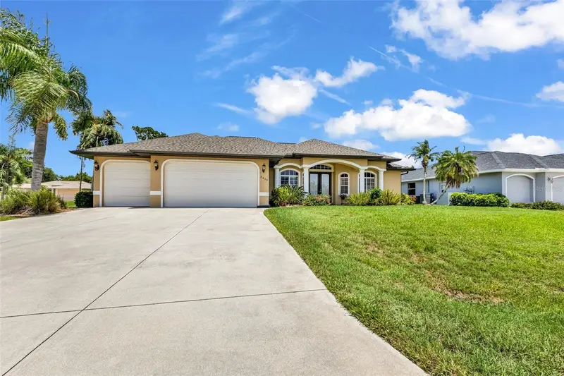 2430 Pebble Creek Pl, FL