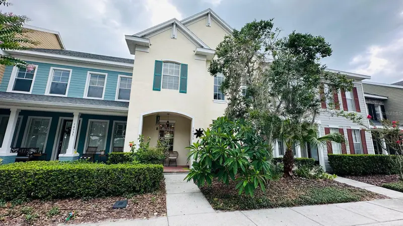 14533 Cotswolds Dr, FL