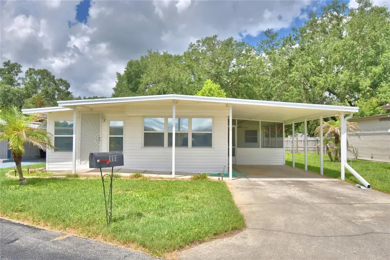 111 Paradise Ln, FL