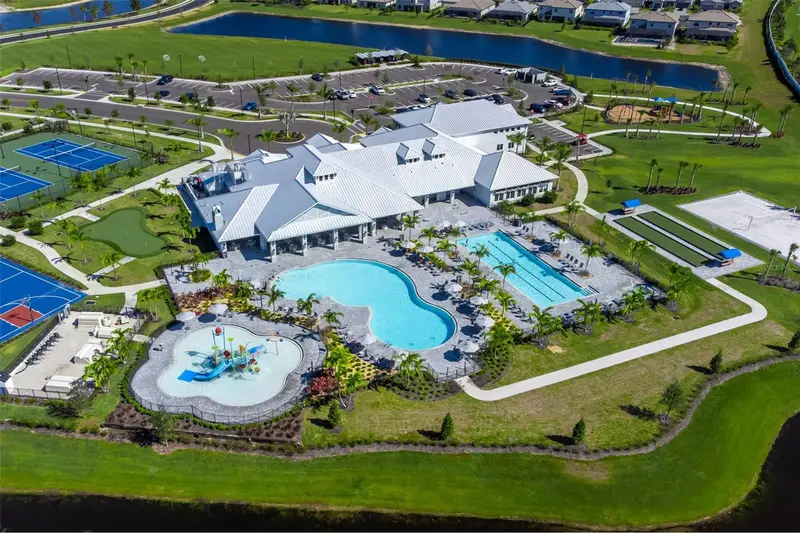 15210 Sunny Day Dr, FL