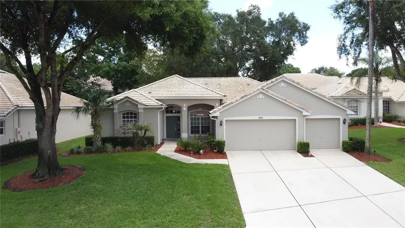 2112 Saint Ives Ct, FL