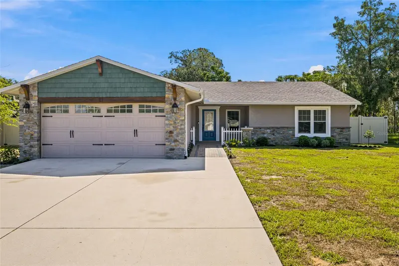 21 Oak Ct, FL