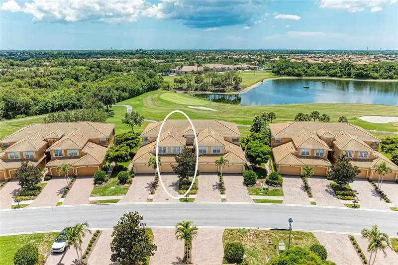314 Winding Brook Ln #102, FL