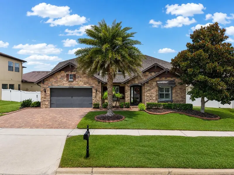 4209 Foxhound Dr, FL