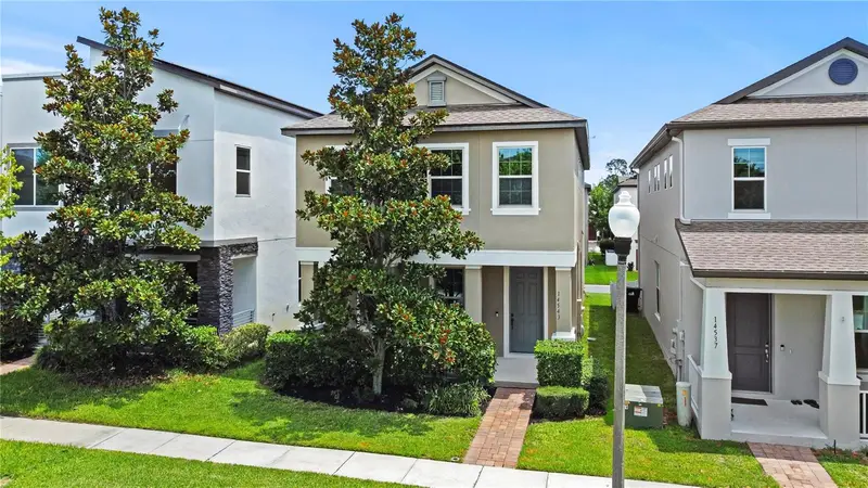 14543 Golden Harbor Ln, FL