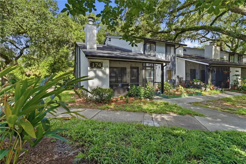 174 Waterfall Way #101, FL