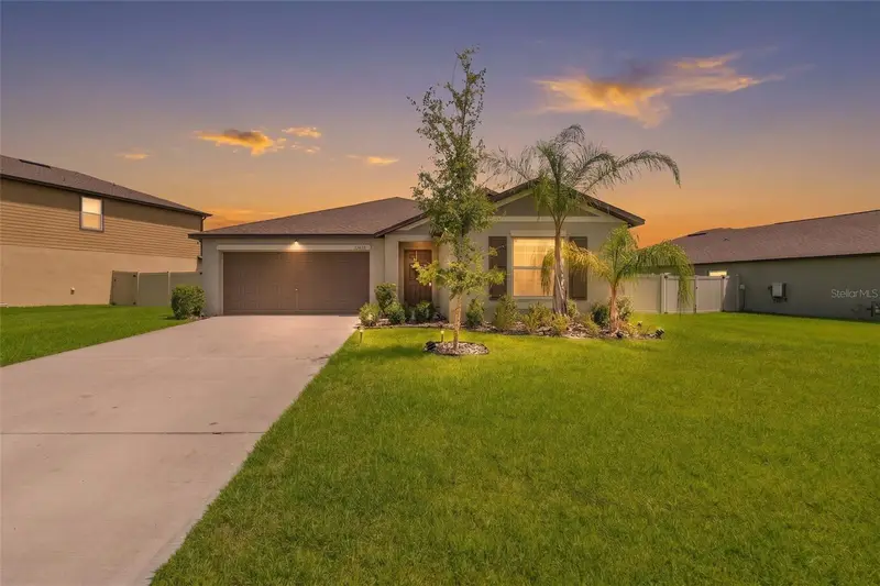 13608 Sunset Sapphire Ct, FL