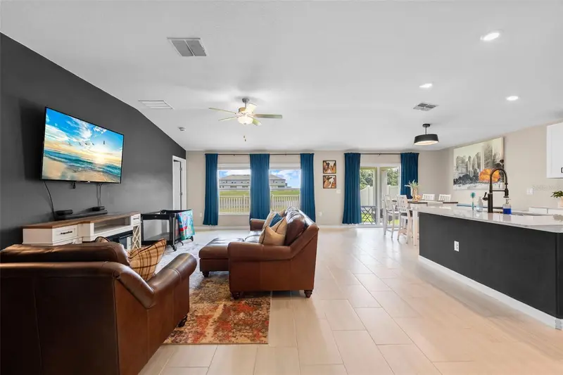 13608 Sunset Sapphire Ct, FL