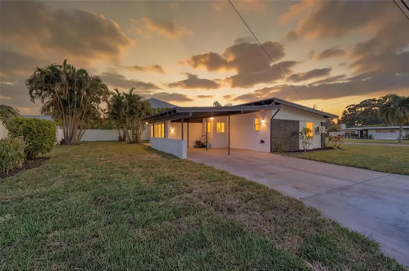 63 Palm Blvd, FL