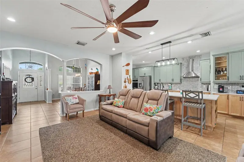 12414 Vestavia St, FL