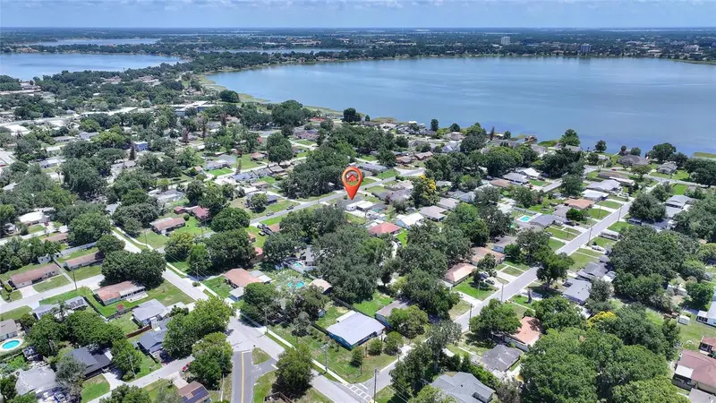 2230 W Central Ave, FL