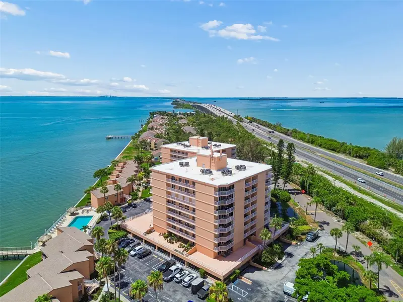 7430 Sunshine Skyway Ln S #201, FL