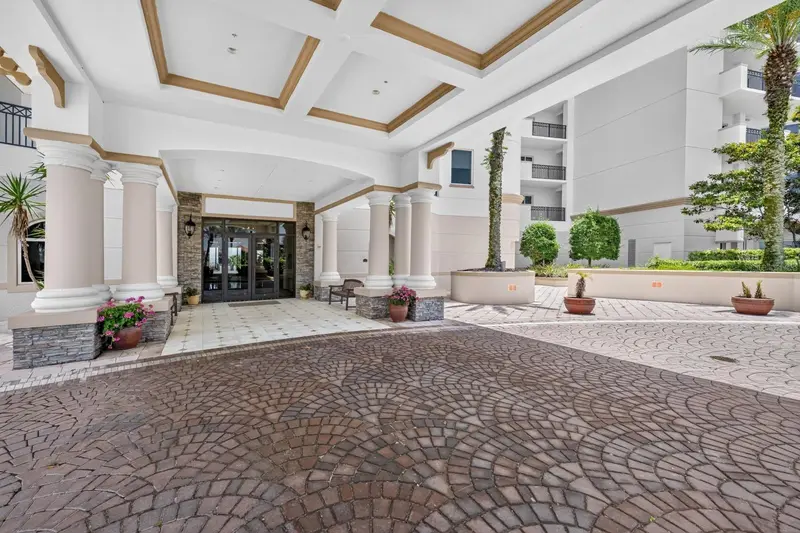 85 Avenue De La Mer #502, FL