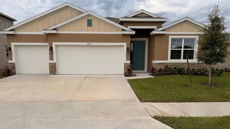 3042 Kingsman Trl, FL