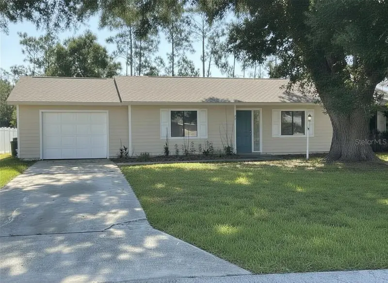 40 Boulder Rock Dr, FL
