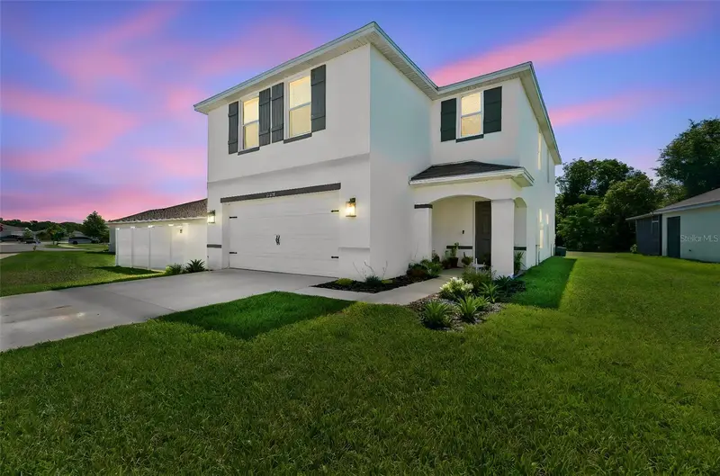 13756 Whiskey Daisy Dr, FL
