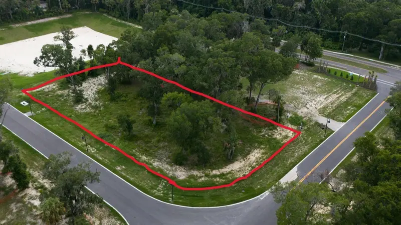 1704 Magnolia Bluff Cir, FL