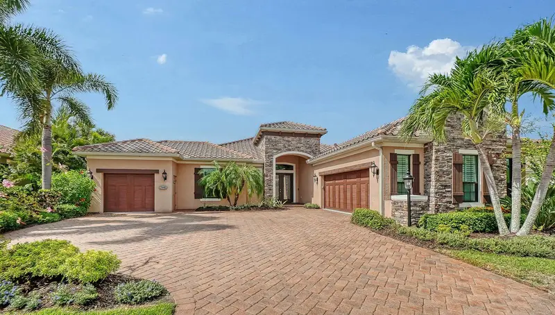 Lakewood Ranch listing