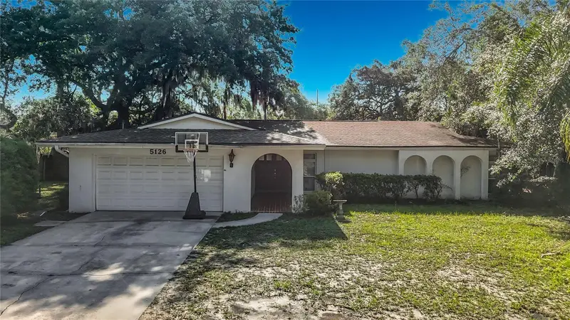 5126 Rolling Hills Ct, FL