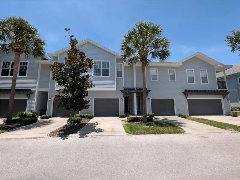 8319 King Blossom Ct, FL