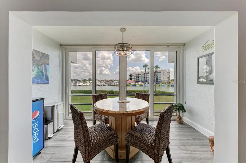 250 Santa Maria St #219, FL