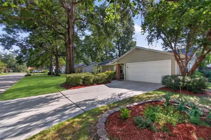 4341 Nw 22nd St, FL