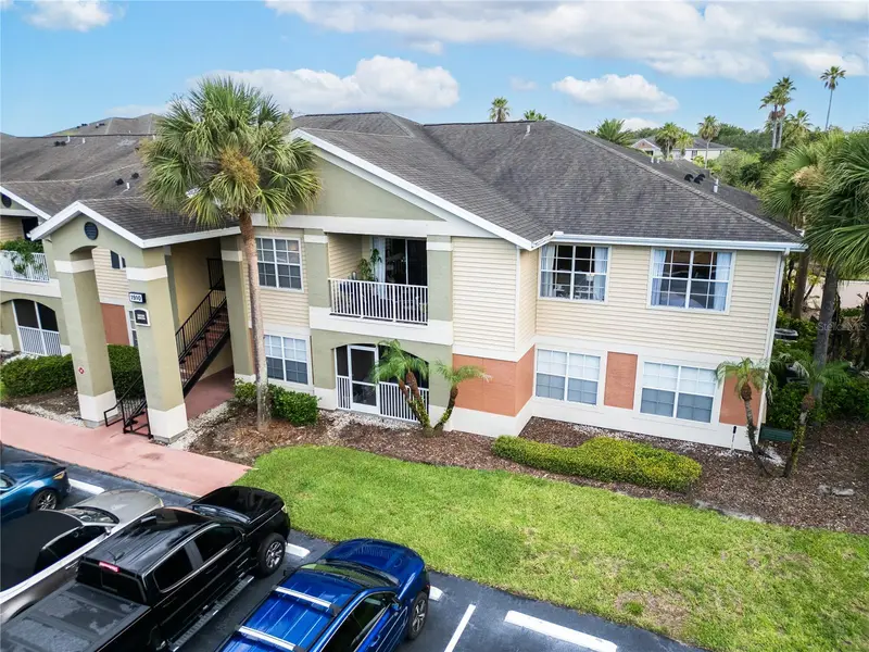 1910 Summer Club Dr #212, FL