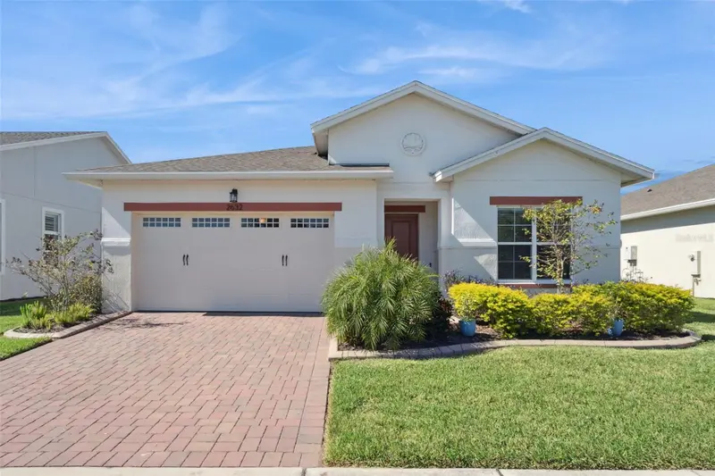 2632 Meadowedge Loop, FL
