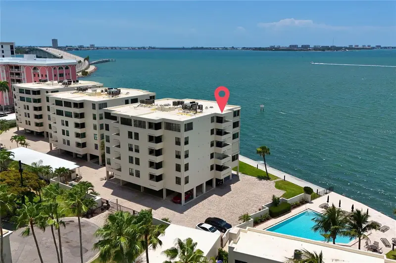 101 Sunset Dr #Ph1, FL