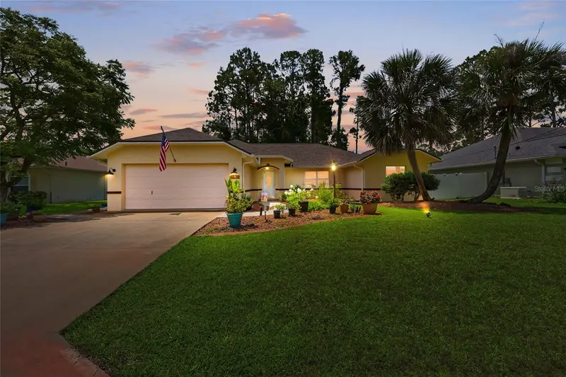 56 Bassett Ln, FL