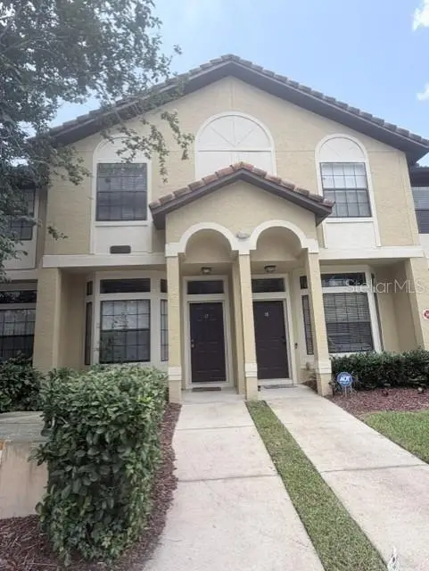 6013 Scotchwood Gln #17, FL