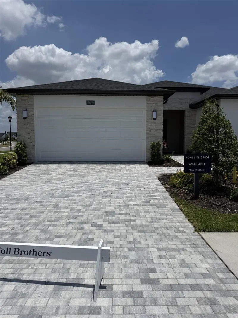 5889 Windbreak Ct, FL