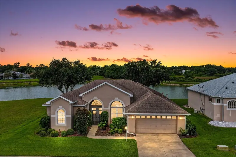 27131 Nostalgia Dr, FL
