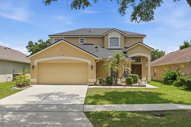 5011 Corto Dr, FL