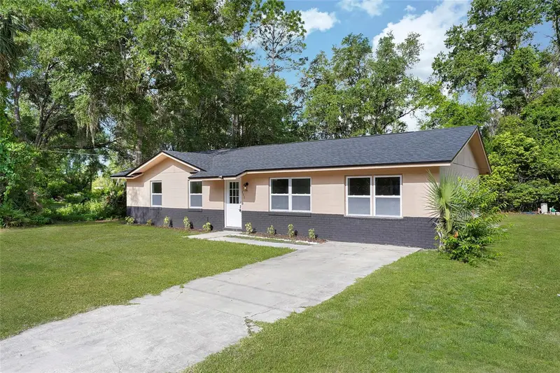111 Elm Ave, FL