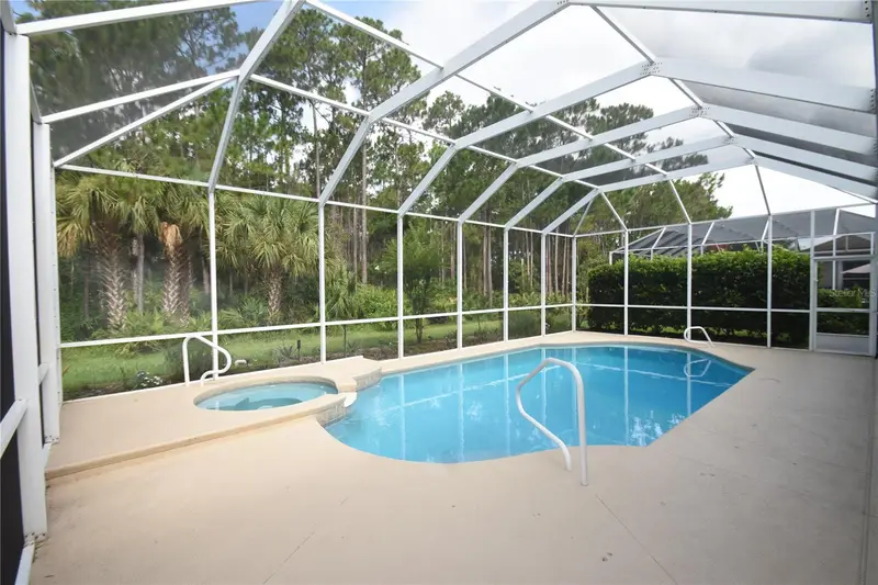 1216 Hampstead Ln, FL