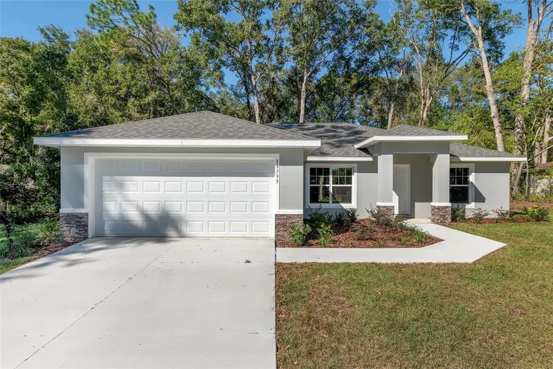 9776 Sw 196th Cir, FL
