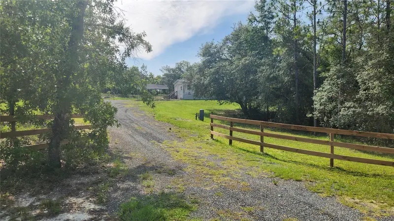 2251 Se 146th Cir, FL