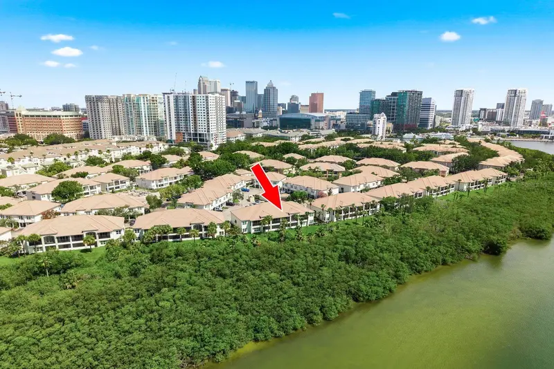 1027 Normandy Trace Rd, FL