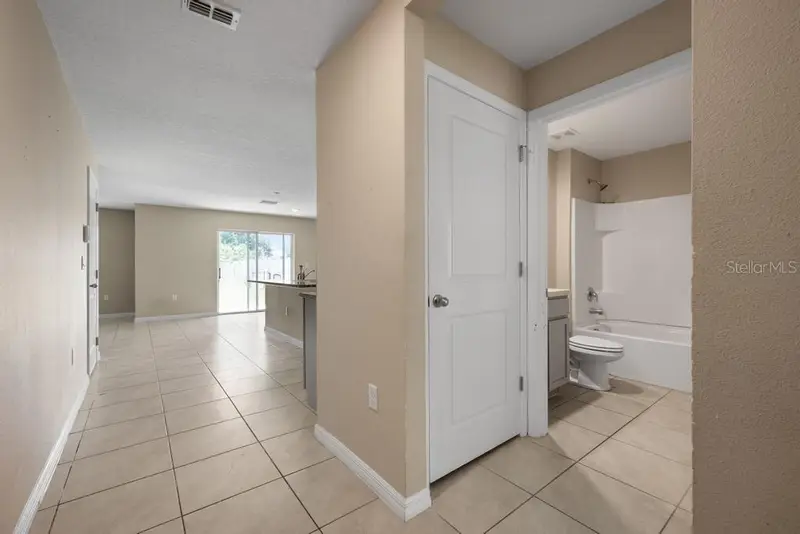 5280 Fiddle Fig Ave, FL