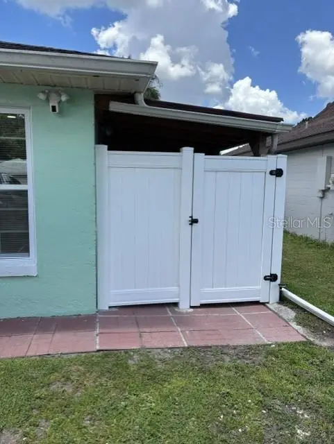 12624 Indiana Woods Ln, FL