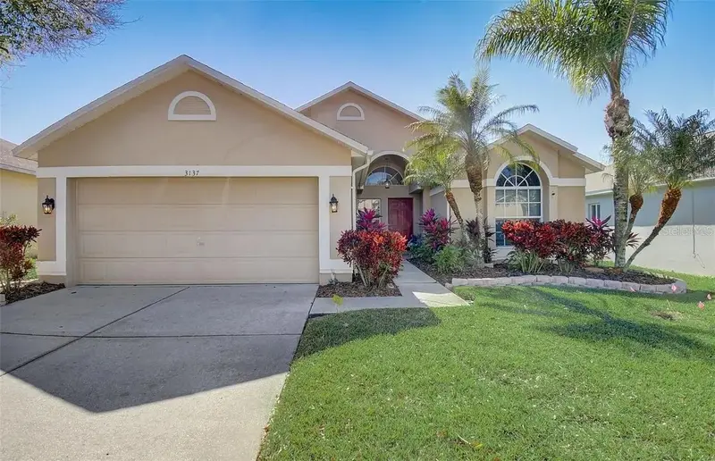 3137 Castle Rock Cir, FL
