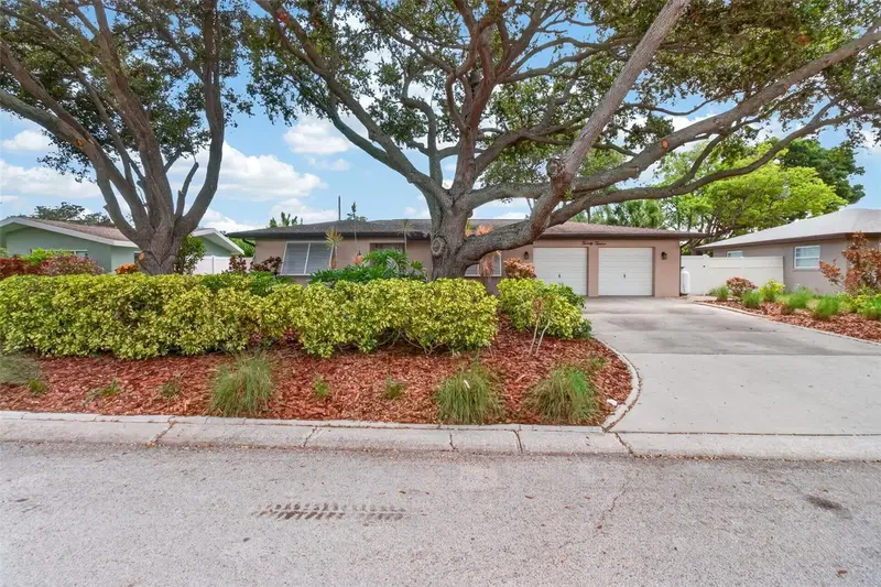 2012 Ripon Dr, FL