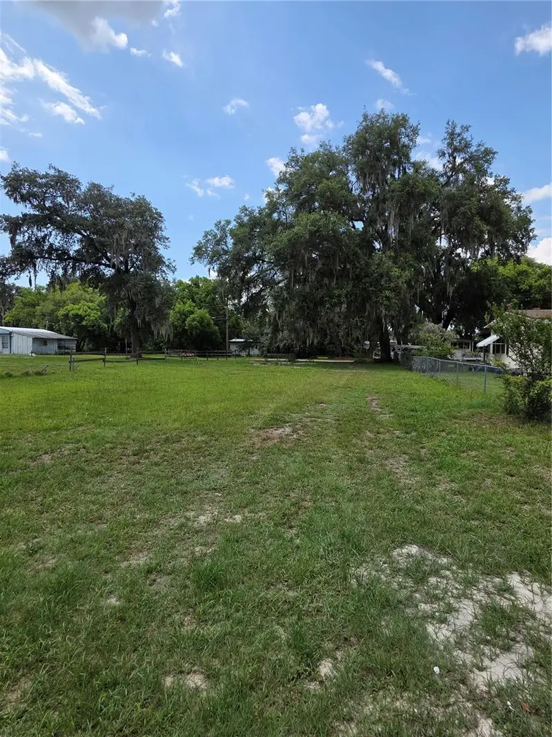 36749 Judee Dr, FL