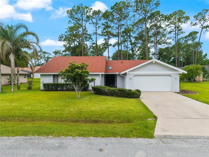 10 Village Ln, FL