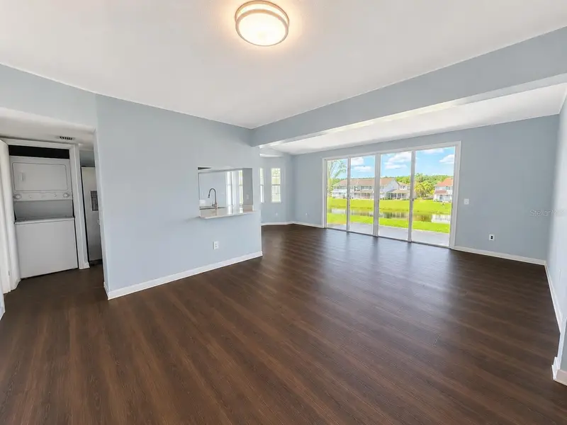 872 Caribbean Dr, FL