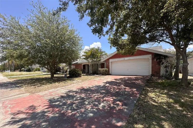 3648 Sail Dr, FL